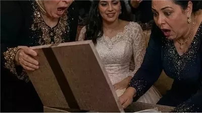 تميت التلاتين حكايات زهرة
